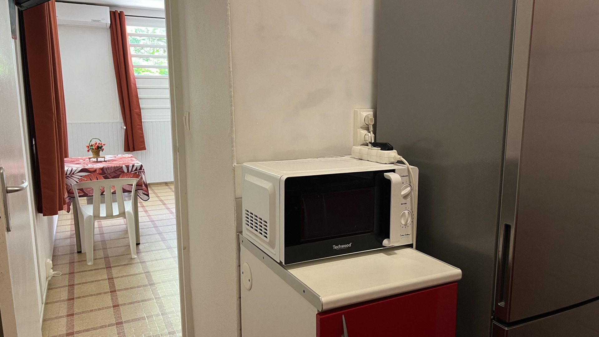 kitchennette studio n°6 Hibiscus